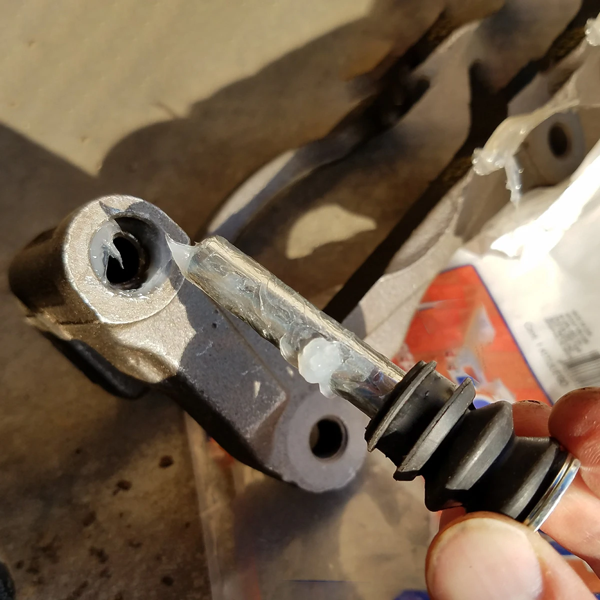 Front Brake Caliper Slider Gui - Gliding Disc Slider recension och pris