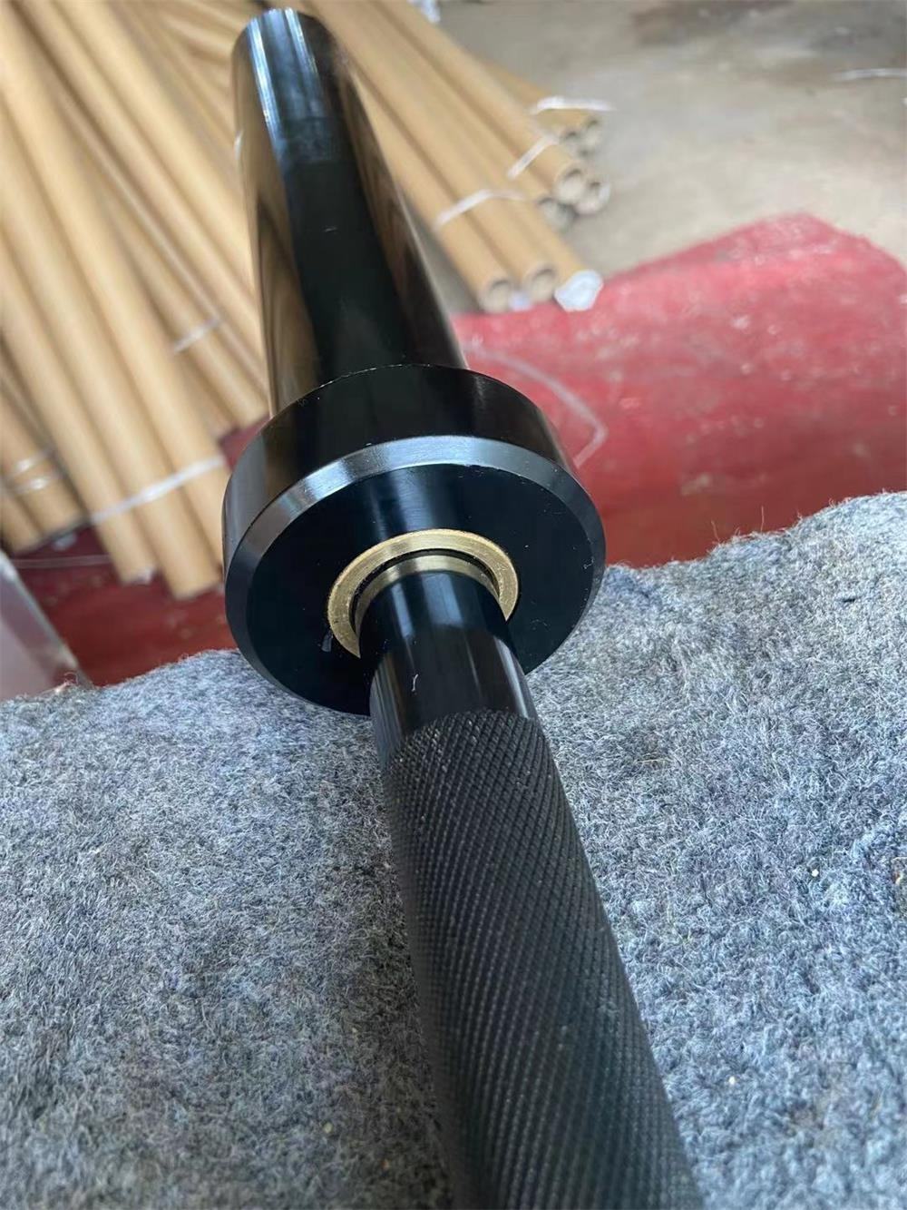 High Quality Black Hard Chrome - Olympic Barbell 20Kg recension och pris